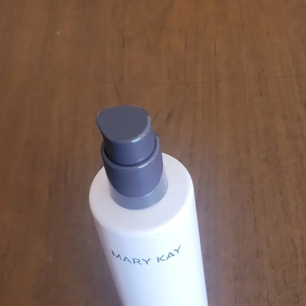 Mary Kay TimeWise Body Targeted-Action Toning Lotion 8 fl oz New